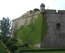 крепость Монжуик