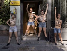 акция Femen
