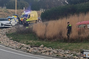 В Сан-Кугате пьяный водитель спровоцировал ДТП возле школы