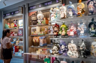 В Барселоне открывается уже третий магазин с лабубу