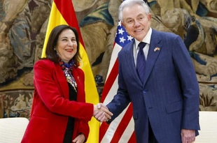 Белый дом: Испания согласилась сотрудничать с армией США